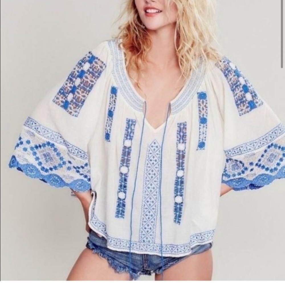 FREE PEOPLE Silver Springs Blue White Embroidered Top Small